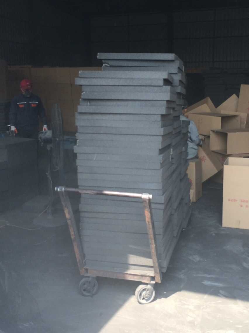 泡沫玻璃板價格